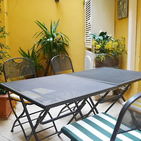 Bed and breakfast Borgo91 4*